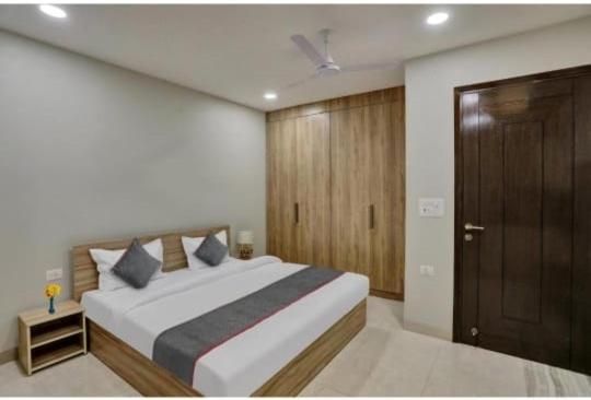 Vibe Hotel Noida Dış mekan fotoğraf