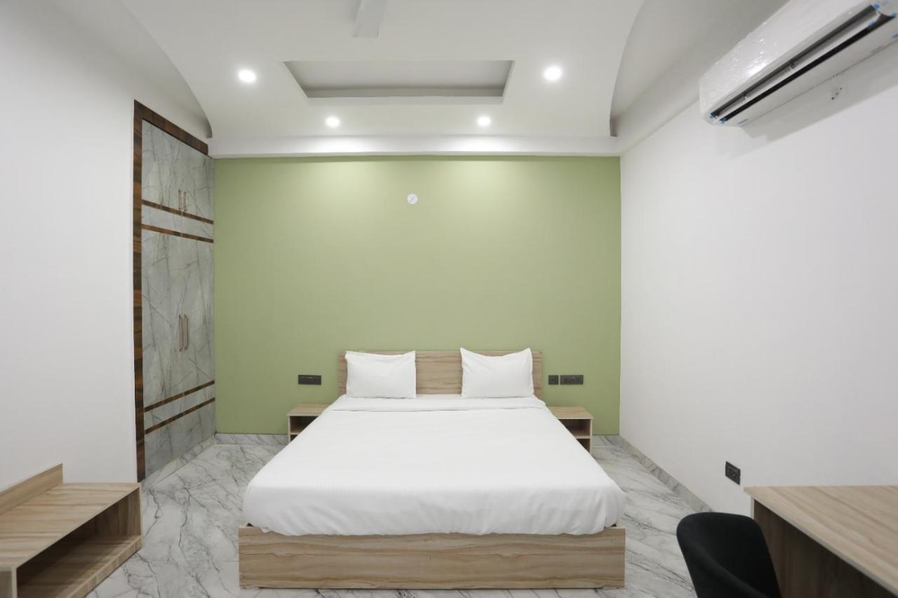 Vibe Hotel Noida Dış mekan fotoğraf