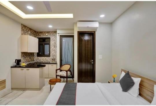 Vibe Hotel Noida Dış mekan fotoğraf